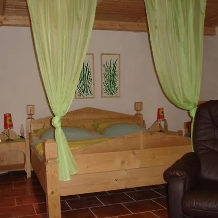 Ferienwohnung In Der Seenlandschaft - B57375 Godern